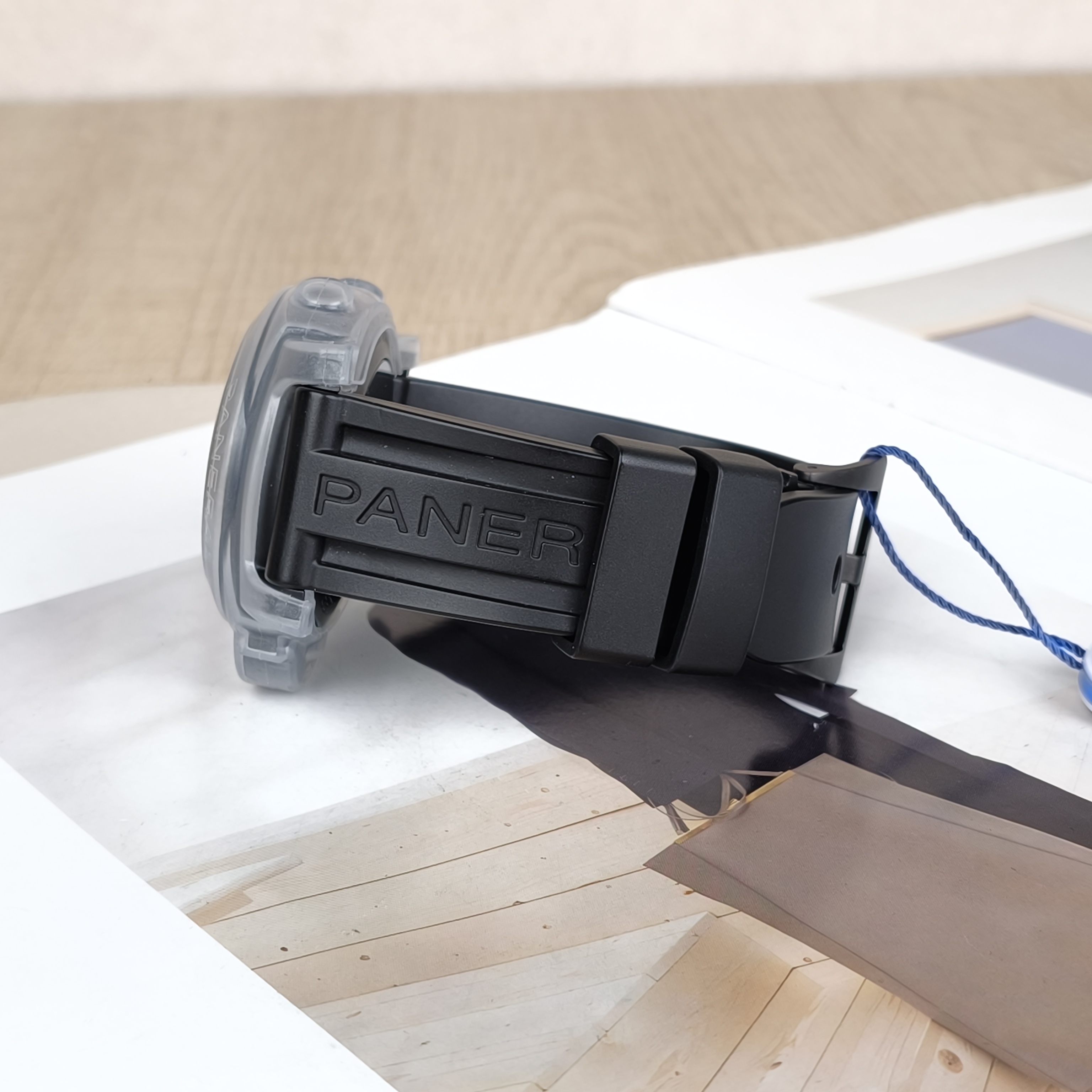 PANERAI Watch Collection Watch Black 44mm — cover view 4 of 12