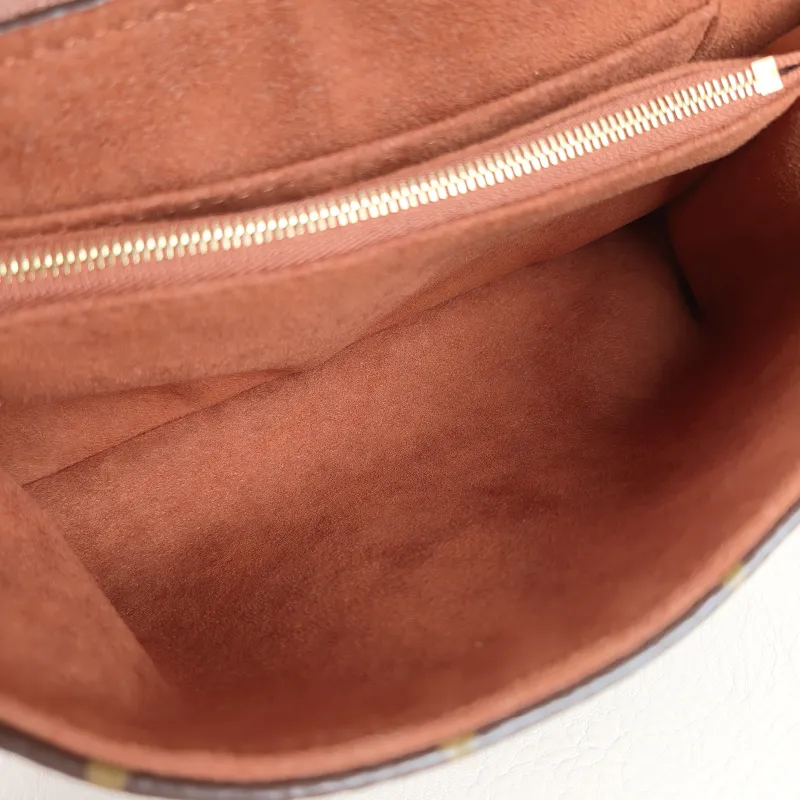 Louis Vuitton Crossbody Bag MADELEINE PVC · Calfskin BB 24.5 × 8 × 16 cm — detail view 9 of 11
