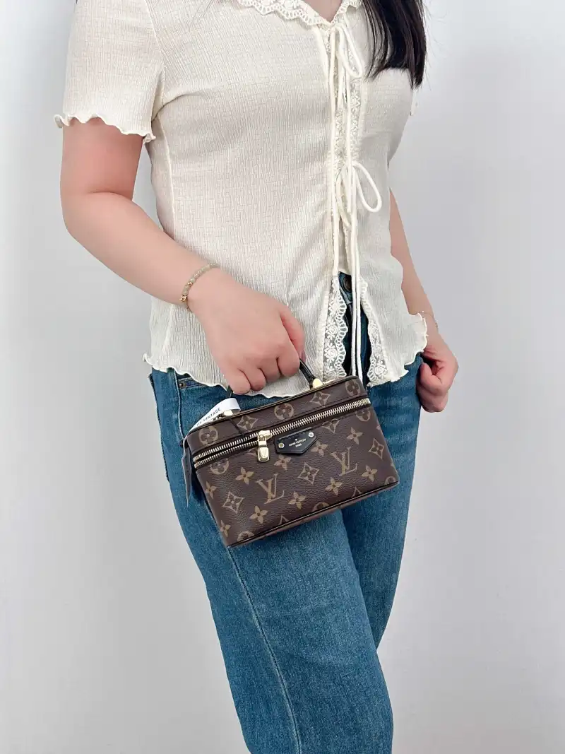 Louis Vuitton Shoulder Bag VANITY Cosmetic Bag Monogram PVC Small19 × 11 × 13 cm — on-model view 3 of 3
