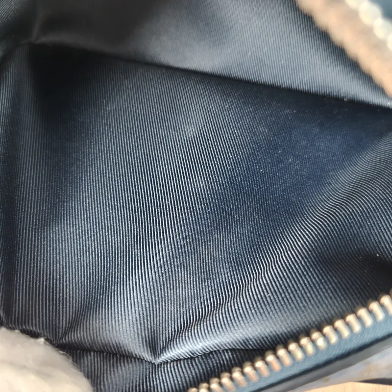 Louis Vuitton Crossbody Bag SOFT TRUNK Box Blue PV Cmini18.5 × 8 × 13 cm — detail view 16 of 17