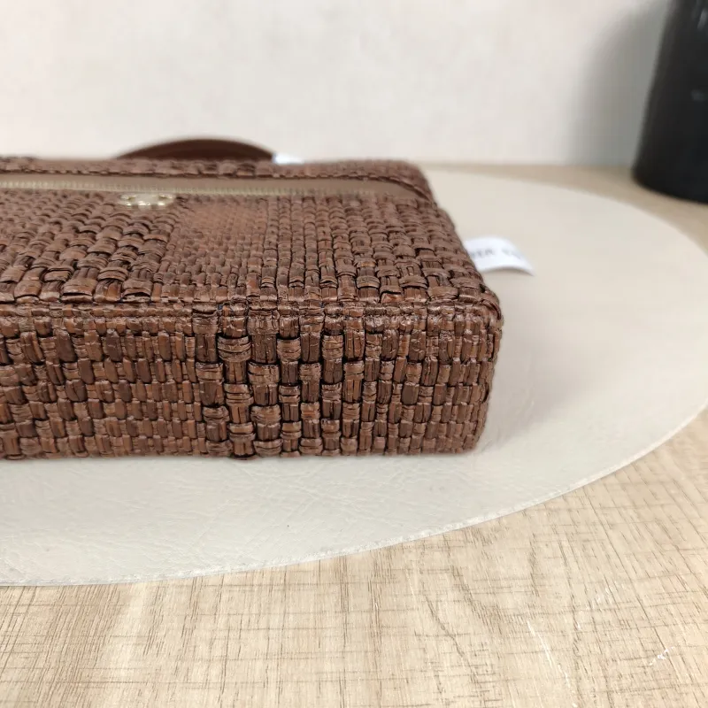 Chanel Crossbody Bag lp Box Bag Top Handle Crossbody Bag 19.5 × 5 × 17 cm — detail view 10 of 15