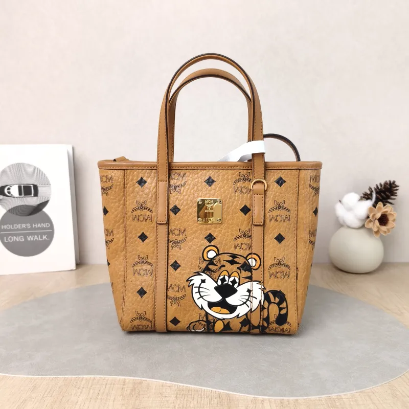 MCM Shoulder Bag Tote Bag PV Cmini19 × 9 × 18.5 cm
