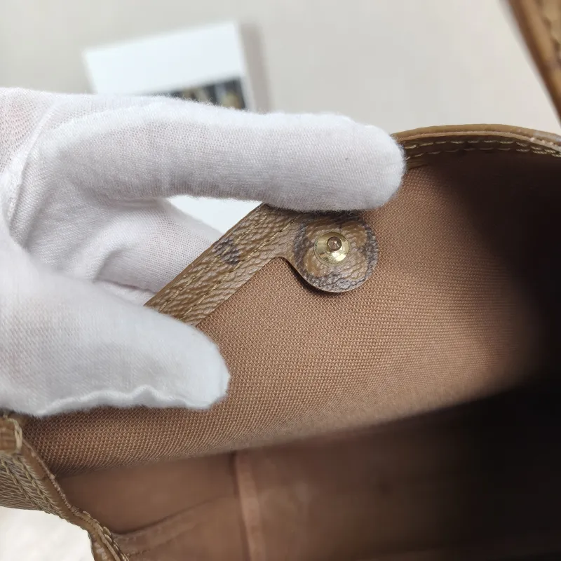 Louis Vuitton Top Handle Bag ATLANTIS Monogram PVC BB 17 × 7 × 17 cm — detail view 6 of 10