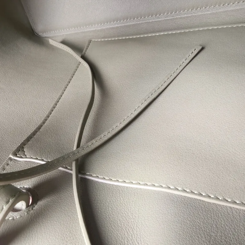 LOEWE Shoulder Bag anagram Canvas One Size 37 × 15 × 25 cm — detail view 2 of 10