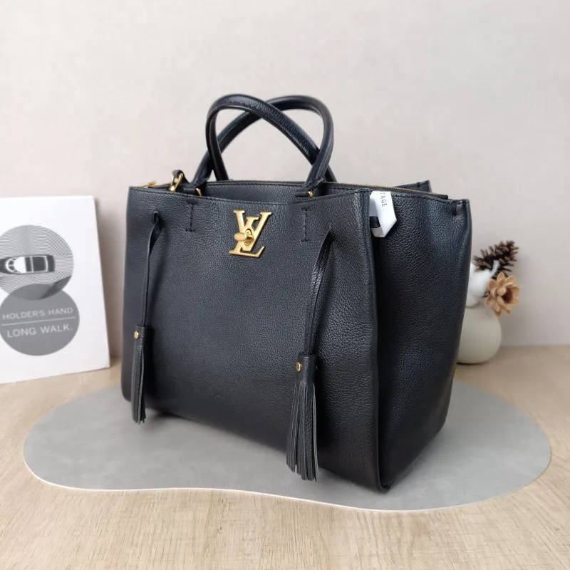 Louis Vuitton Crossbody Bag LOCKMETO Top Handle Bag Black Calfskin One Size 38 × 15.5 × 24 cm — cover view 3 of 5