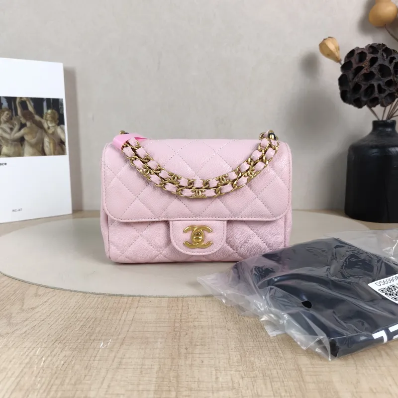 Chanel Crossbody Bag Pink Grained Calfskinmini18 × 6 × 13 cm — cover view 4 of 6