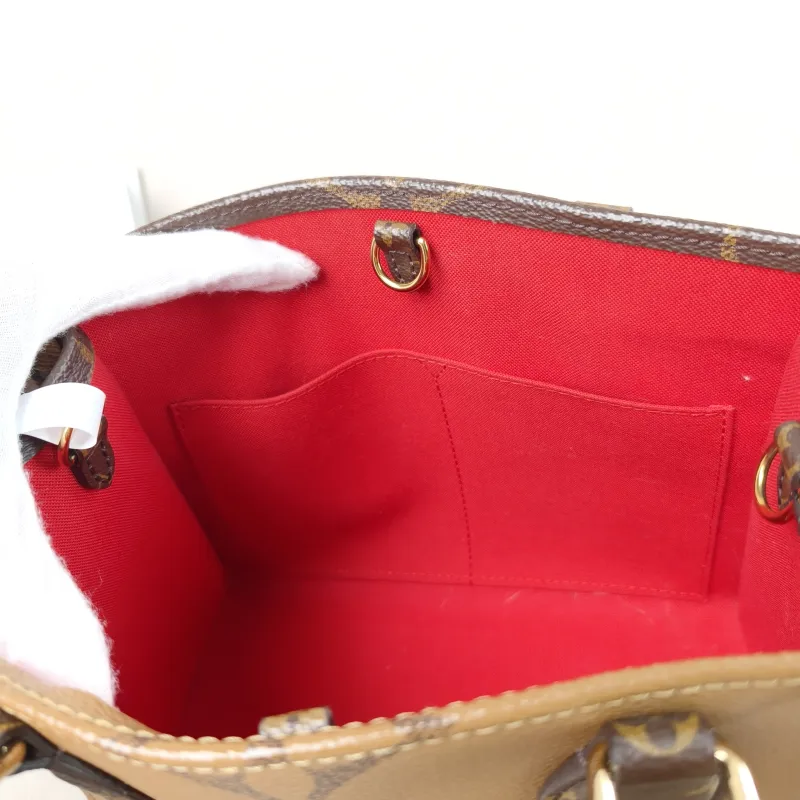 Louis Vuitton Shoulder Bag Onthego Monogram PVC Small 25 × 11.5 × 19 cm — detail view 9 of 11