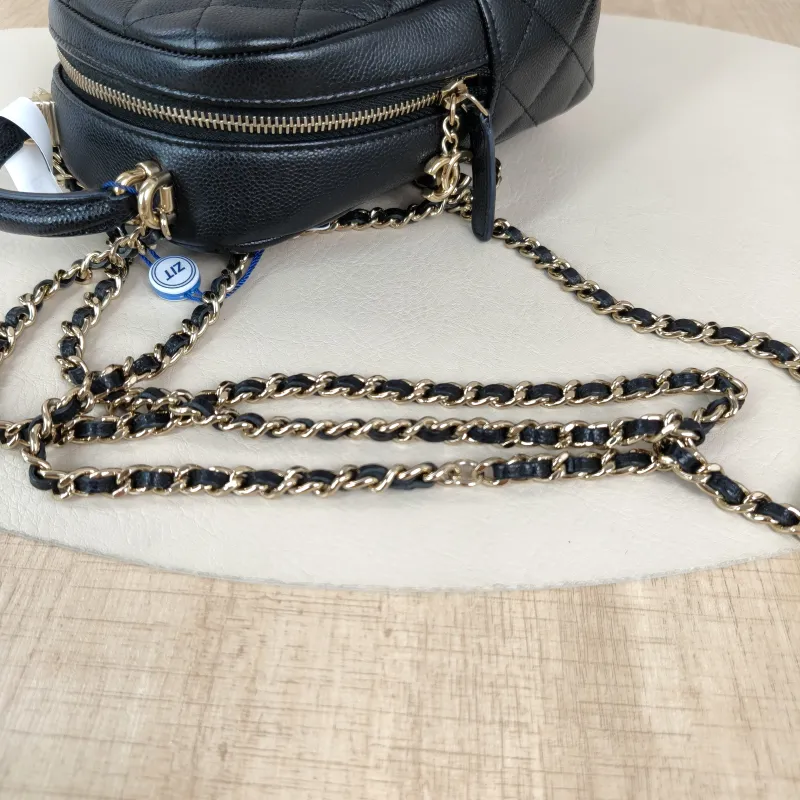 Chanel Crossbody Bag Mini Backpack Crossbody Bag Black Grained Calfskinmini13 × 9 × 18 cm — detail view 11 of 13