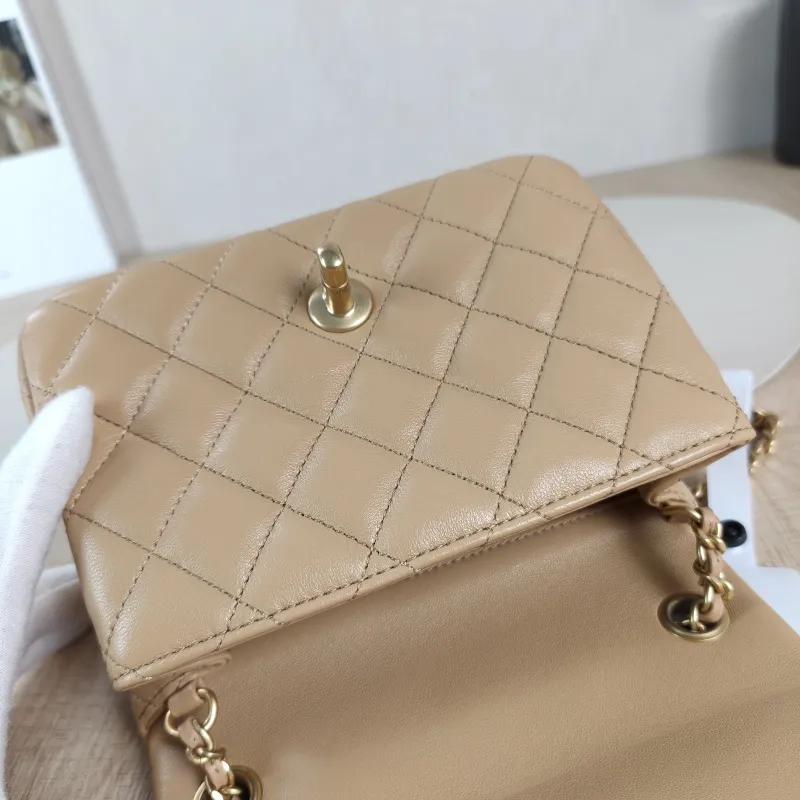 Chanel Crossbody Bag Taupe Lambskin Mini 17 × 8 × 13.5 cm — detail view 1 of 13
