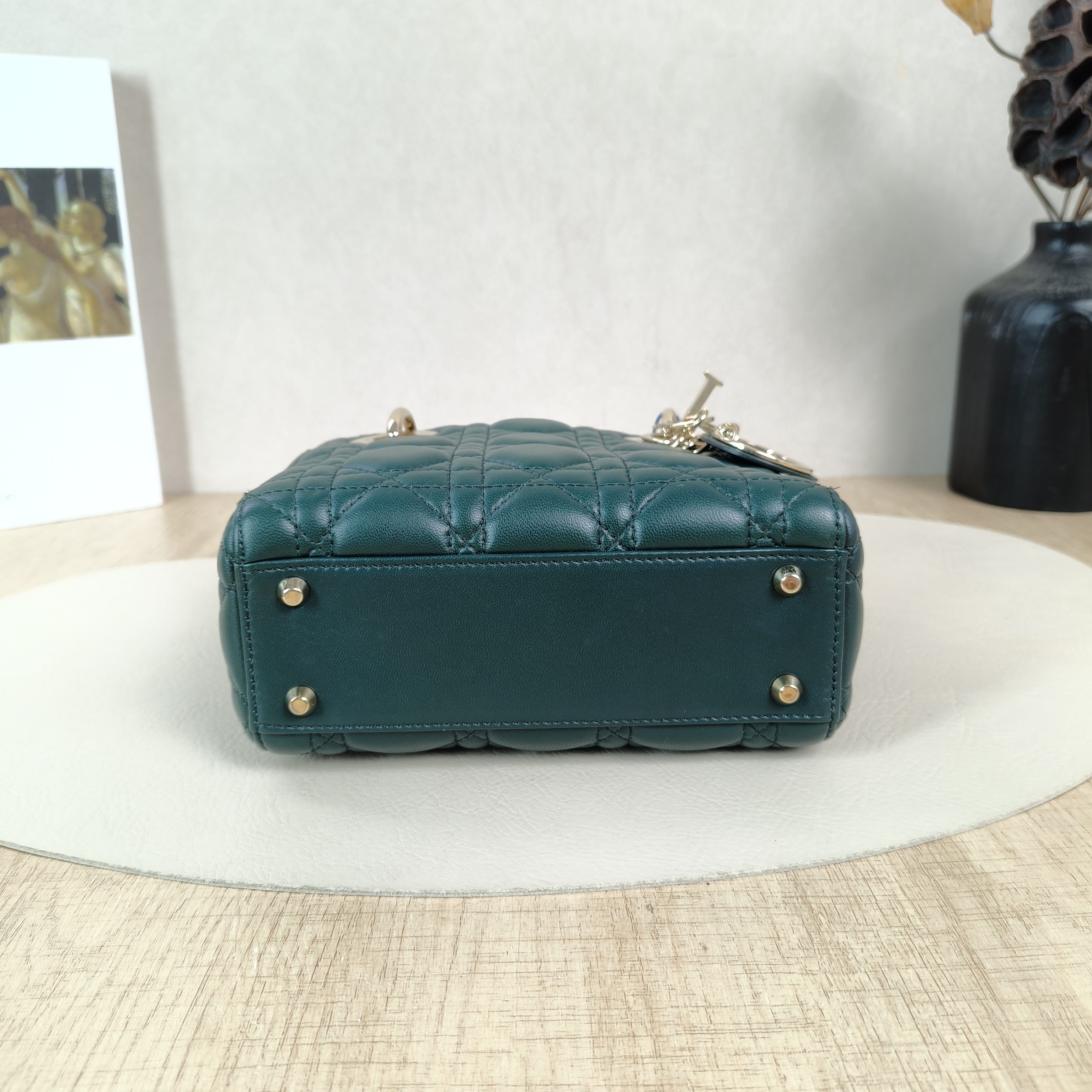 DIOR Crossbody Bag Lady Lady Dior Bag Green Lambskinmini17 × 7 × 15 cm — cover view 6 of 6