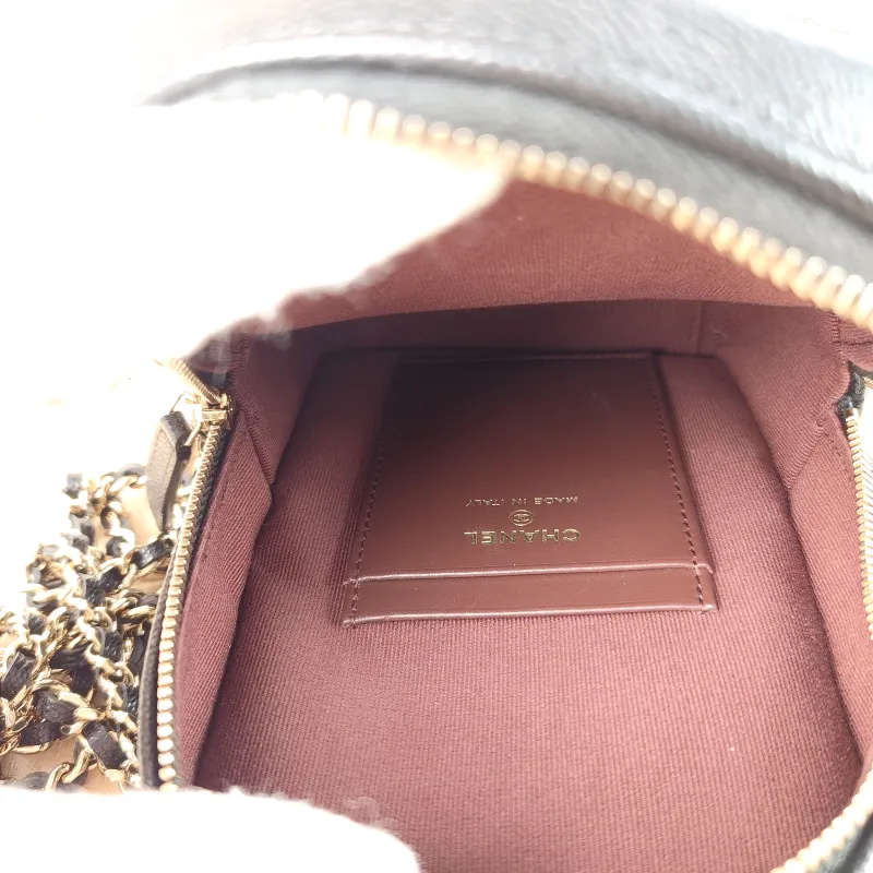 Chanel Crossbody Bag Mini Backpack Crossbody Bag Black Grained Calfskin 13 × 9 × 18 cm — detail view 2 of 9