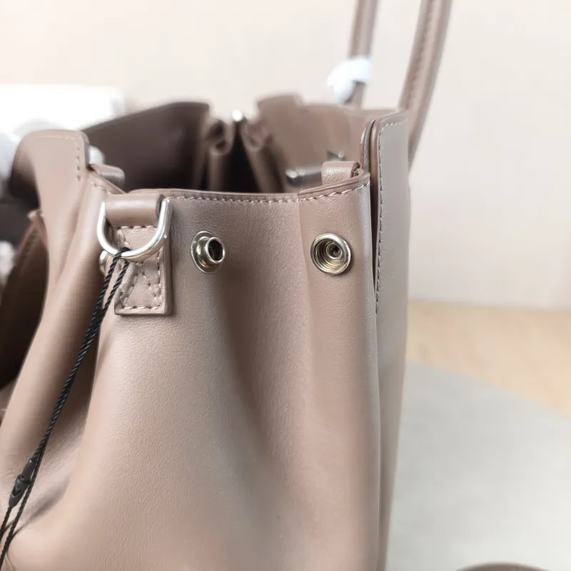 BALENCIAGA Top Handle Bag Bel air Calfskin Small 30 × 12 × 20.5 cm — detail view 5 of 13
