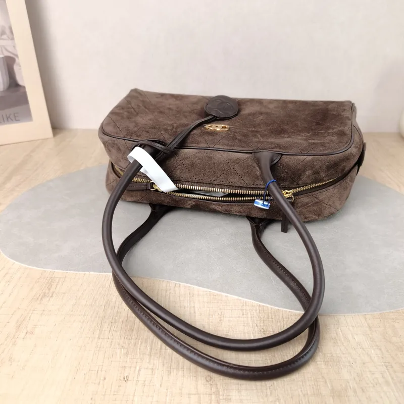 Chanel Shoulder Bag Bowling Bag Brown Suede Medium 30 × 9 × 17 cm — detail view 10 of 13
