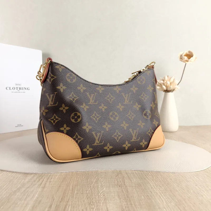 Louis Vuitton Crossbody Bag Boulogne PVC Small 26 × 9.5 × 16 cm — cover view 5 of 6