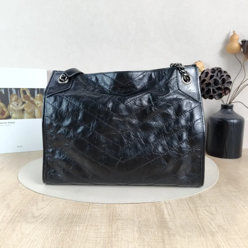 SAINT LAURENT Shoulder Bag NIKI SHOPPING Shopping Tote Black Waxed Leather Medium33 × 11.5 × 27 cm — cover view 2 of 6