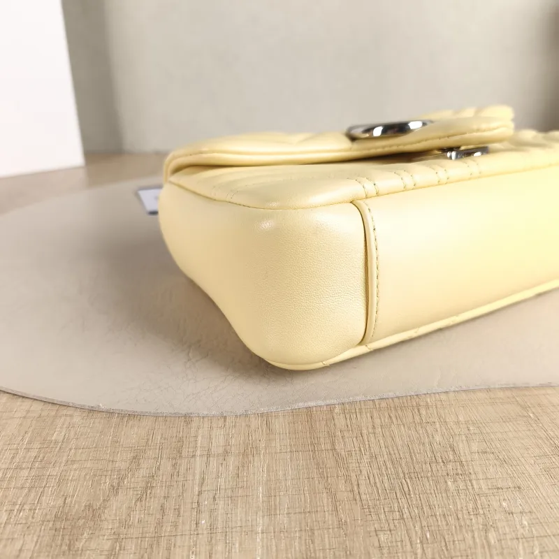 GUCCI Crossbody Bag GG Marmont Small Marmont 22 Yellow Lambskin Small 22 × 6 × 13 cm — detail view 3 of 10