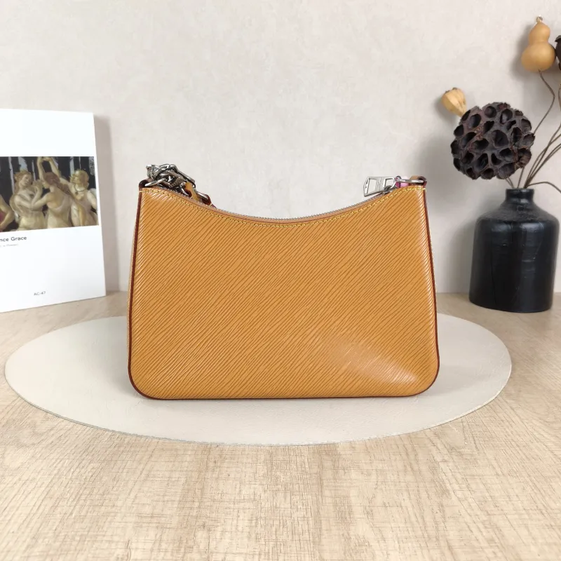 Louis Vuitton Crossbody Bag MARELLE Epi Embossed Calfskin Small25 × 8 × 15 cm — cover view 2 of 5