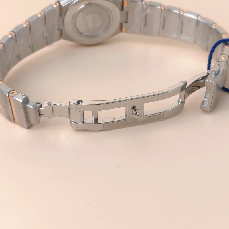 OMEGA Watch Collection Watch One Size25 — cover view 7 of 10