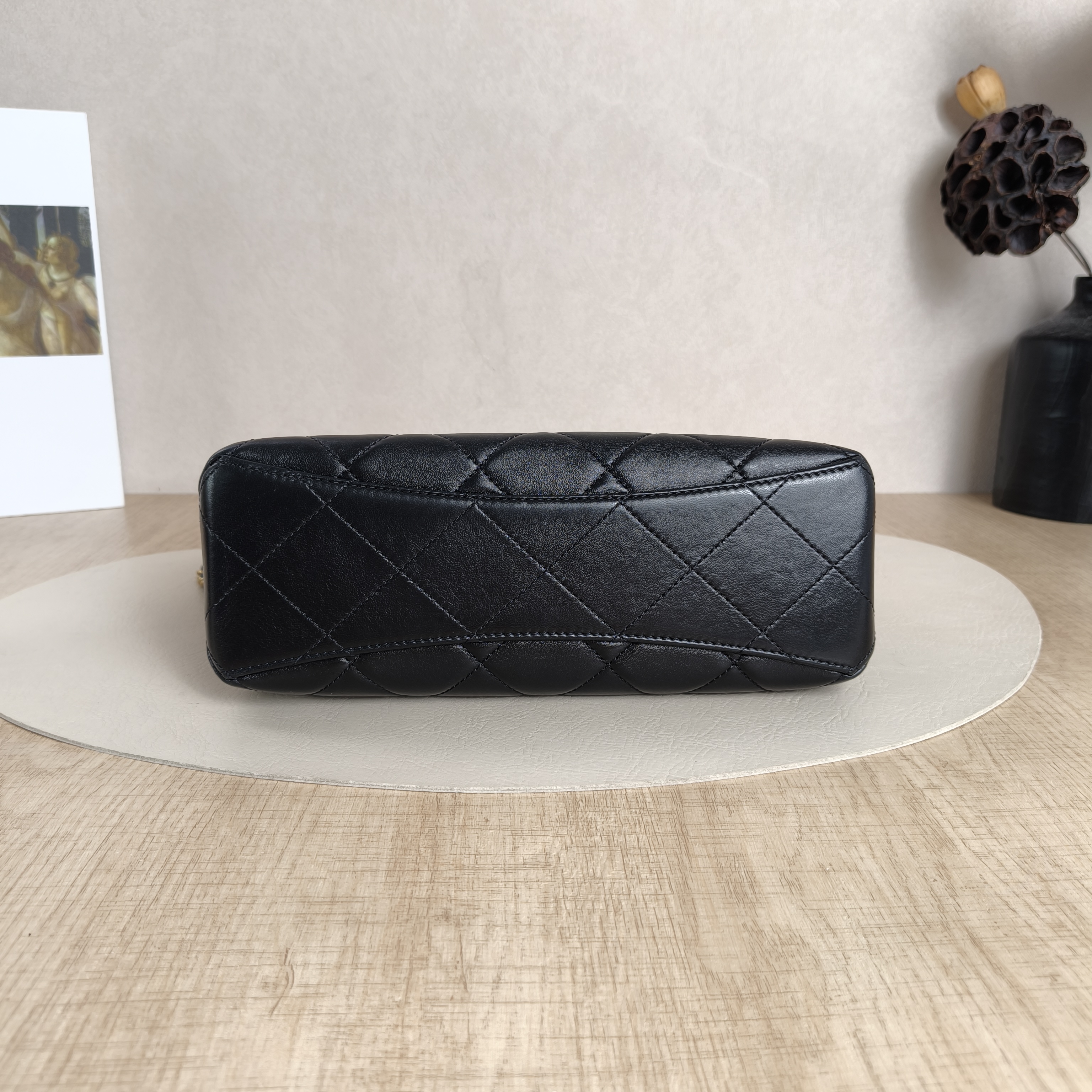 Chanel Crossbody Bag25p Pearl Crossbody Bag Black Lambskin Medium24 × 8 × 17 cm — cover view 5 of 5