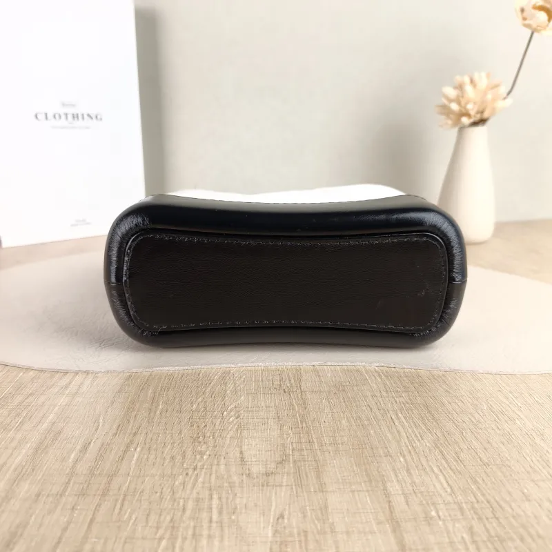 Chanel Crossbody Bag Gabrielle Gabrielle Bag CC alfskin Small 20 × 8 × 15 cm 29 — cover view 4 of 5