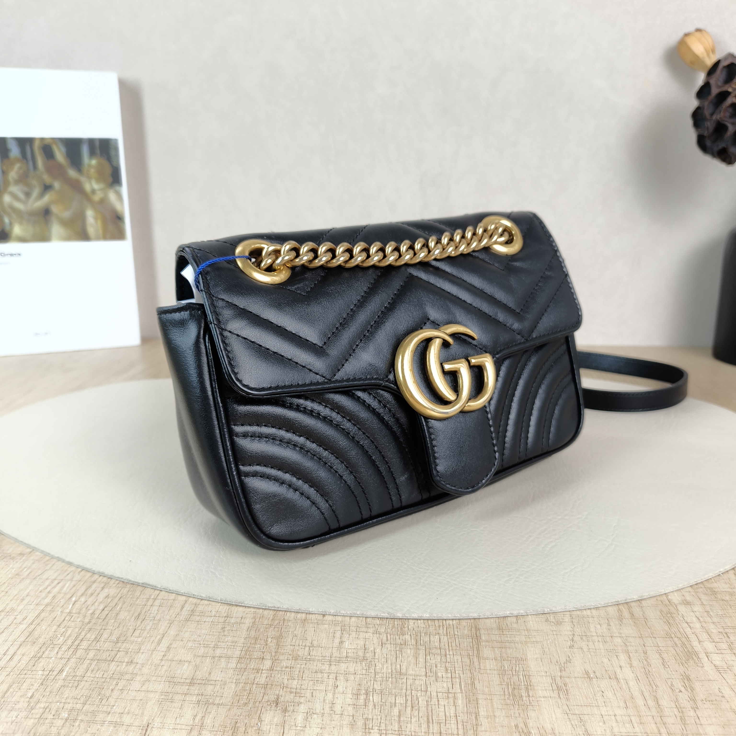 GUCCI Crossbody Bag GG Marmont Small Marmont 22Black CC alfskin Small22 × 6 × 13 cm — cover view 4 of 5