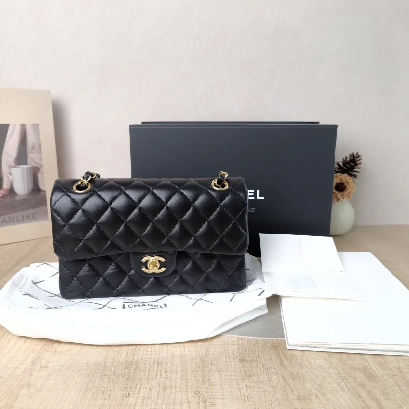 Chanel Crossbody Bag Classic Flap CF Black Lambskin Small 23 × 6 × 14.5 cm — cover view 6 of 6