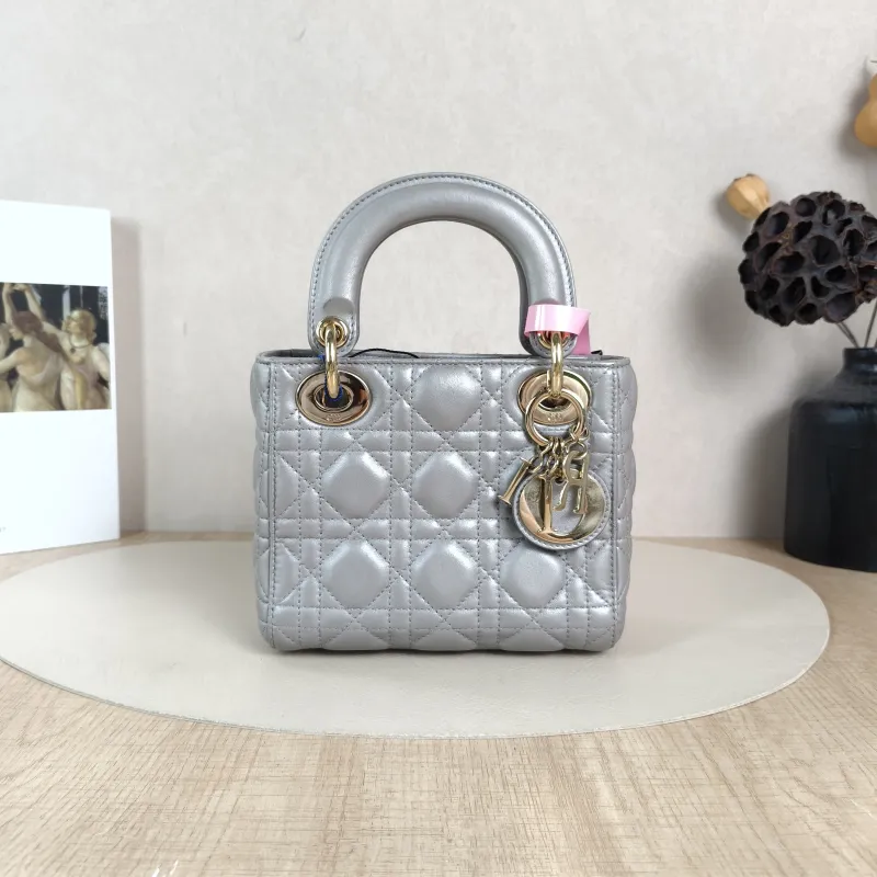 DIOR Crossbody Bag Lady Lady Dior Bag Grey Lambskin mini17 × 7 × 15 cm