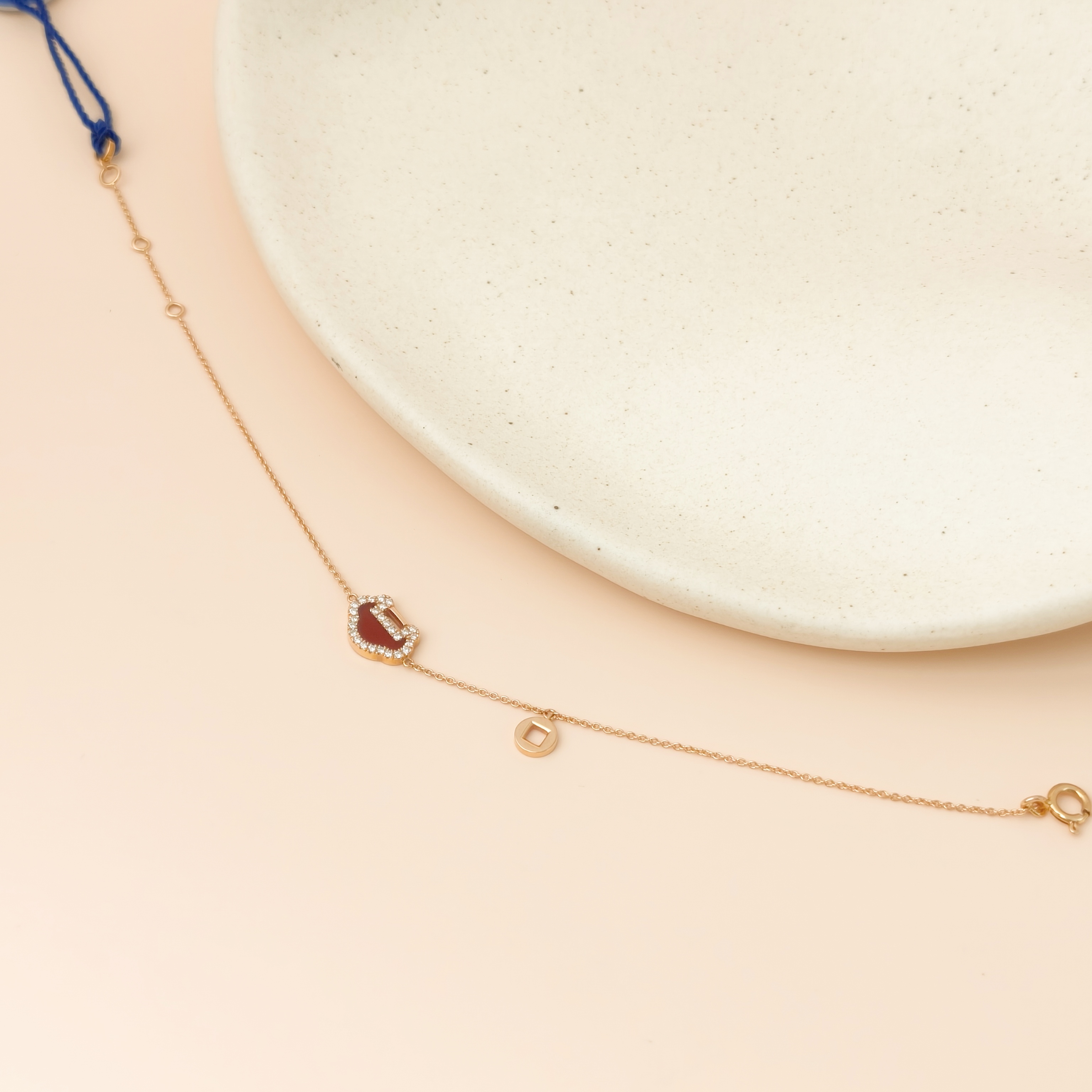 Qeelin Bracelet Yu Yi Red Agate Diamond18KR ose Gold One Size18cm — cover view 10 of 11