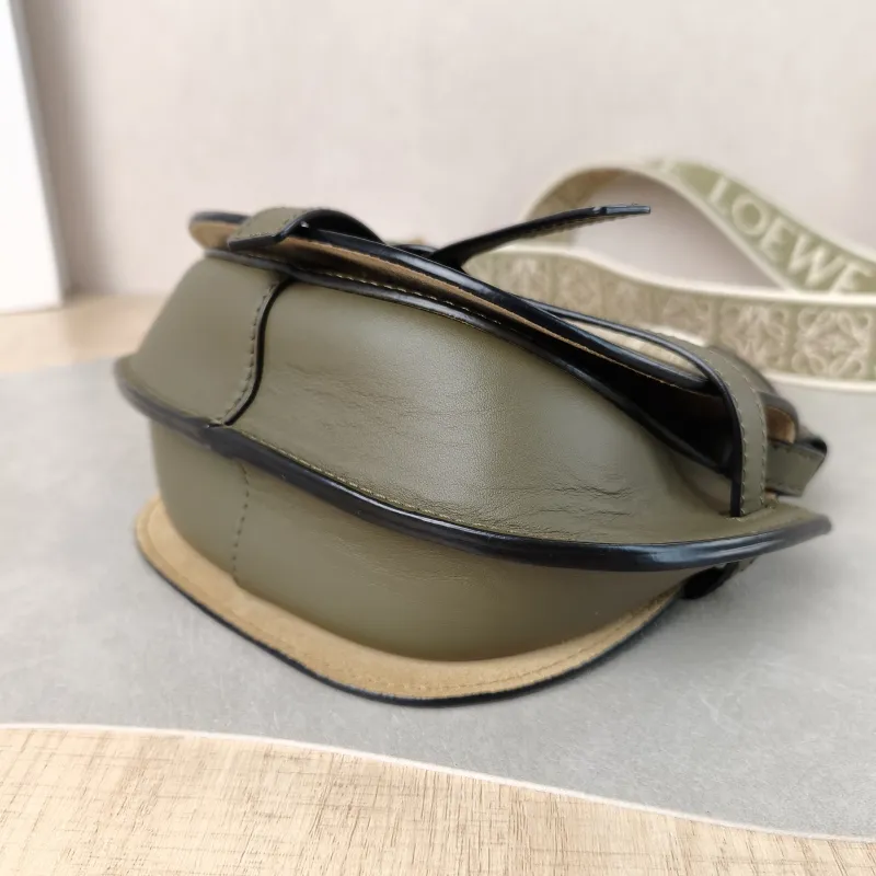 LOEWE Crossbody Bag Gate Dual Green Calfskin Mini 21 × 9.5 × 12.5 cm — detail view 6 of 13