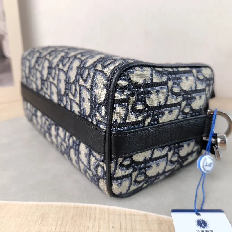 DIOR Crossbody Bag Lingot 22 Shoulder Bag Blue Canvas One Size 22 × 10.5 × 12.5 cm — detail view 10 of 12