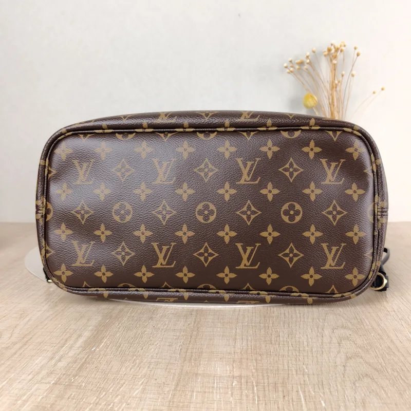 Louis Vuitton Shoulder Bag NEVERFULL INSIDE OUT Black PVC · Calfskin Medium 31 × 14 × 28 cm — cover view 5 of 5
