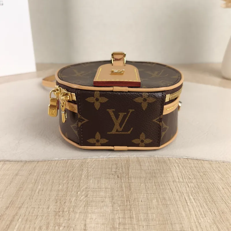 Louis Vuitton Crossbody Bag PETITE BOITE CHAPEAU Monogram PV Cmini17.5 × 7.5 × 16.5 cm — cover view 2 of 5