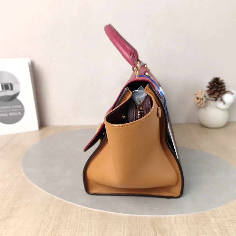 CELINE Crossbody Bag Trapeze Colorblock Calfskin Small27 × 13 × 22 cm — detail view 7 of 14