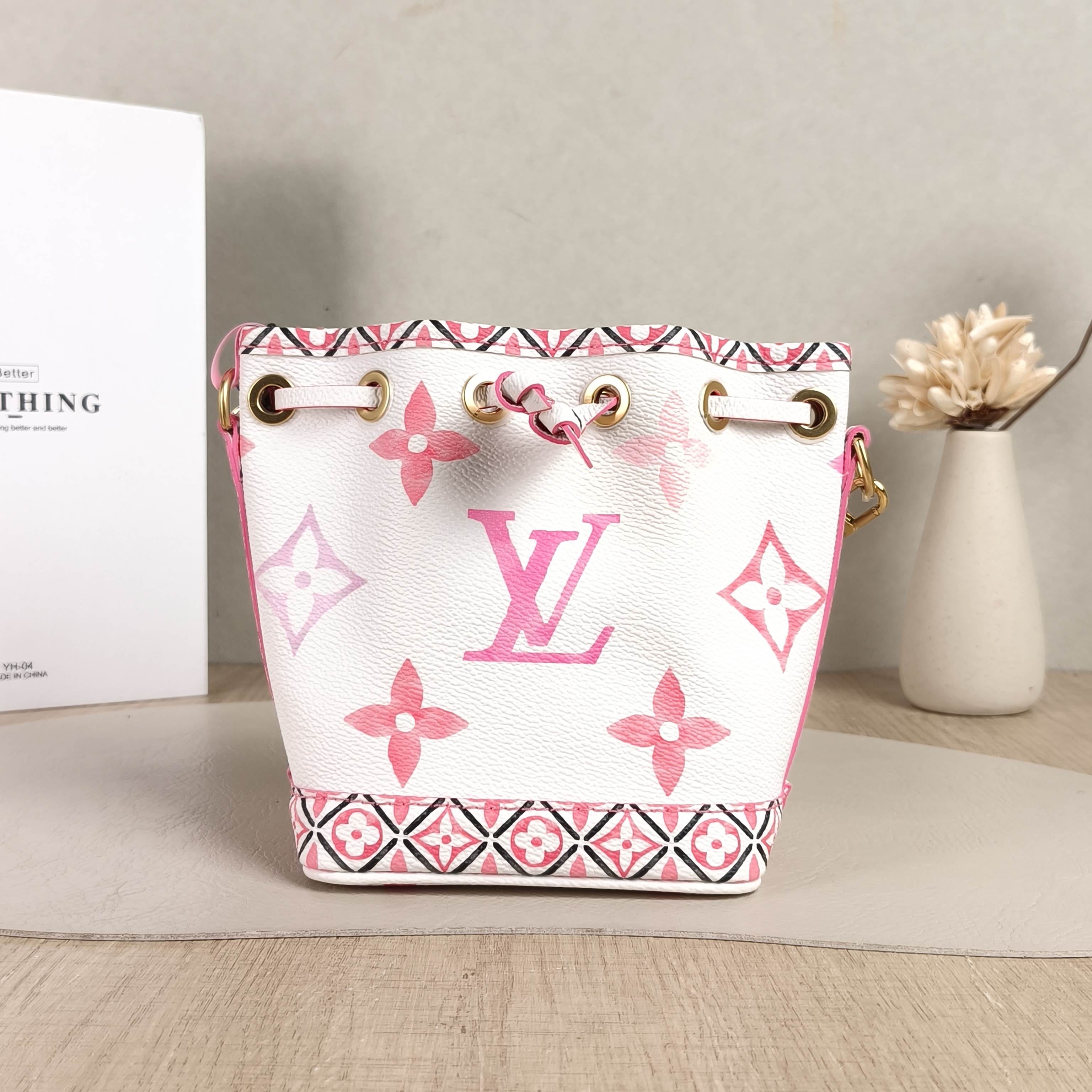 Louis Vuitton Crossbody Bag NANO NOÉ Bucket Bag Nano Collection PV Cnano13 × 10 × 16 cm