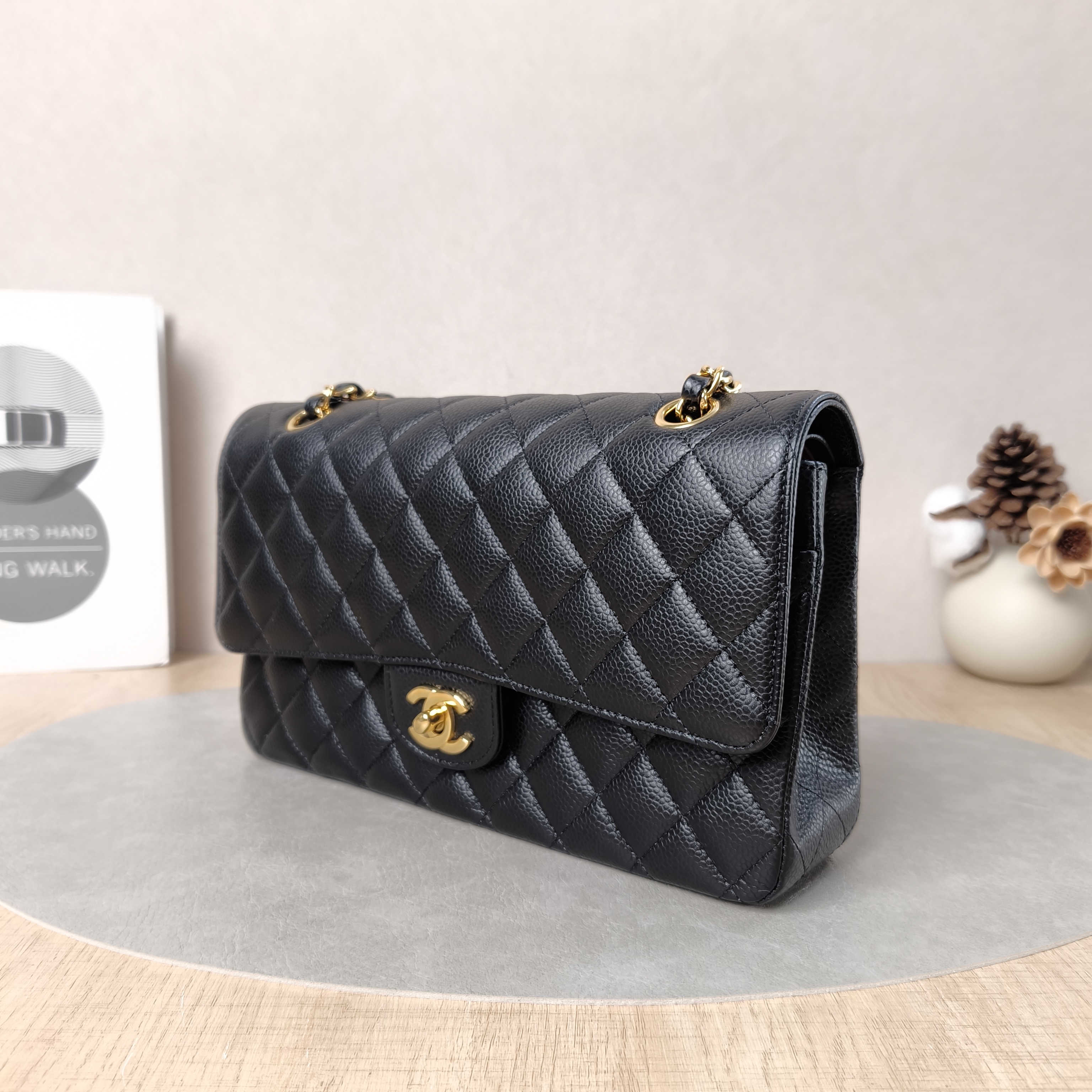 Chanel Crossbody Bag Classic Flap CF Black Grained Calfskin Medium25.5 × 6.5 × 15.5 cm — cover view 3 of 5