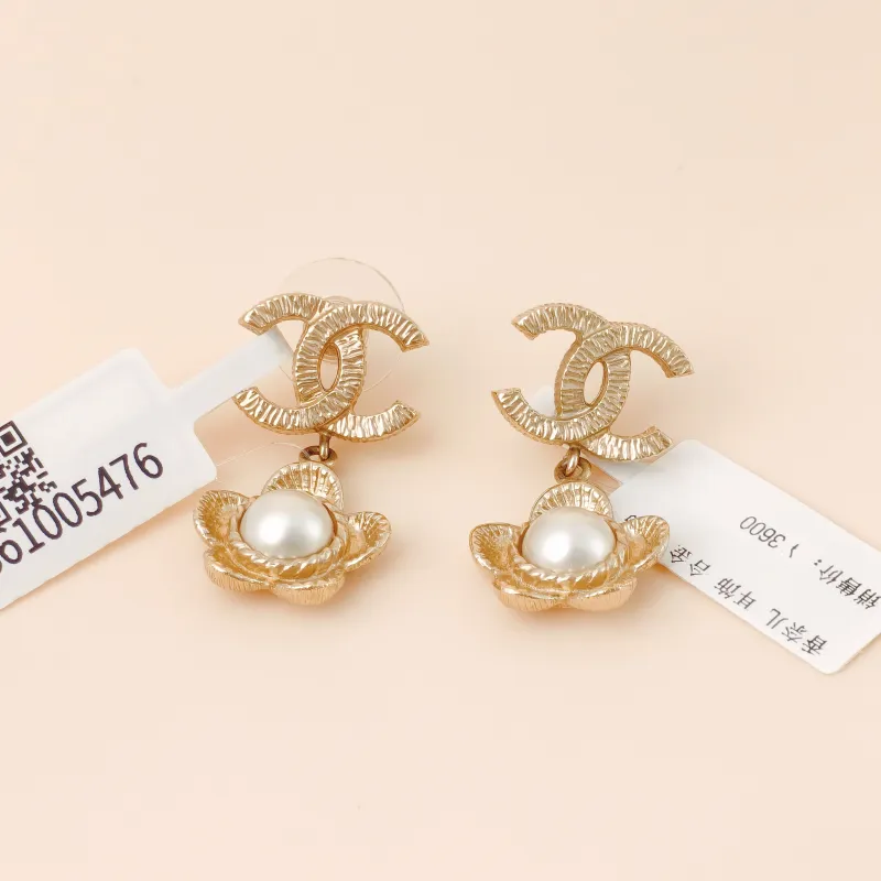 Chanel Earrings C Earrings Gold One Size