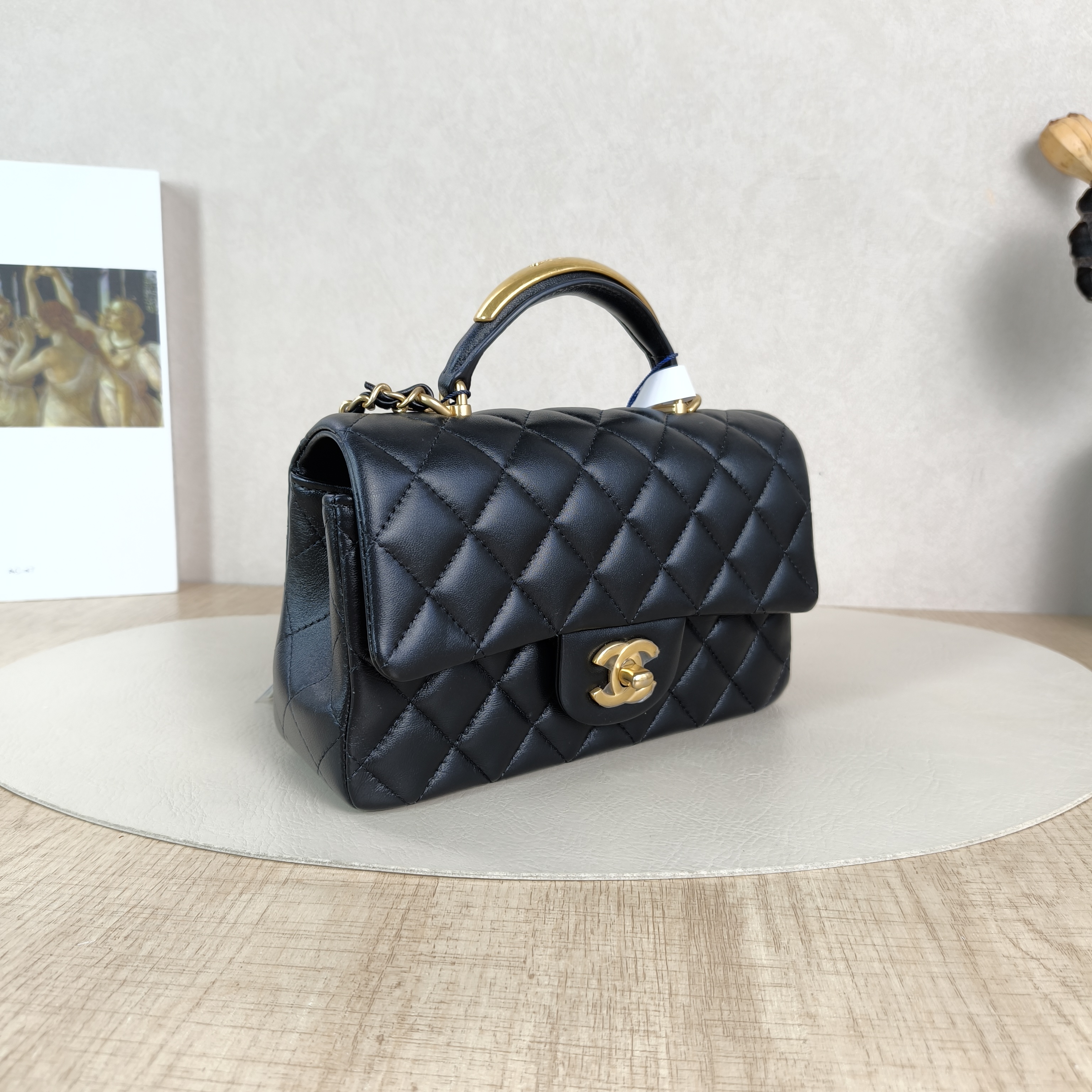 Chanel Crossbody Bag mini Black Lambskin mini20 × 6 × 12 cm — cover view 2 of 5
