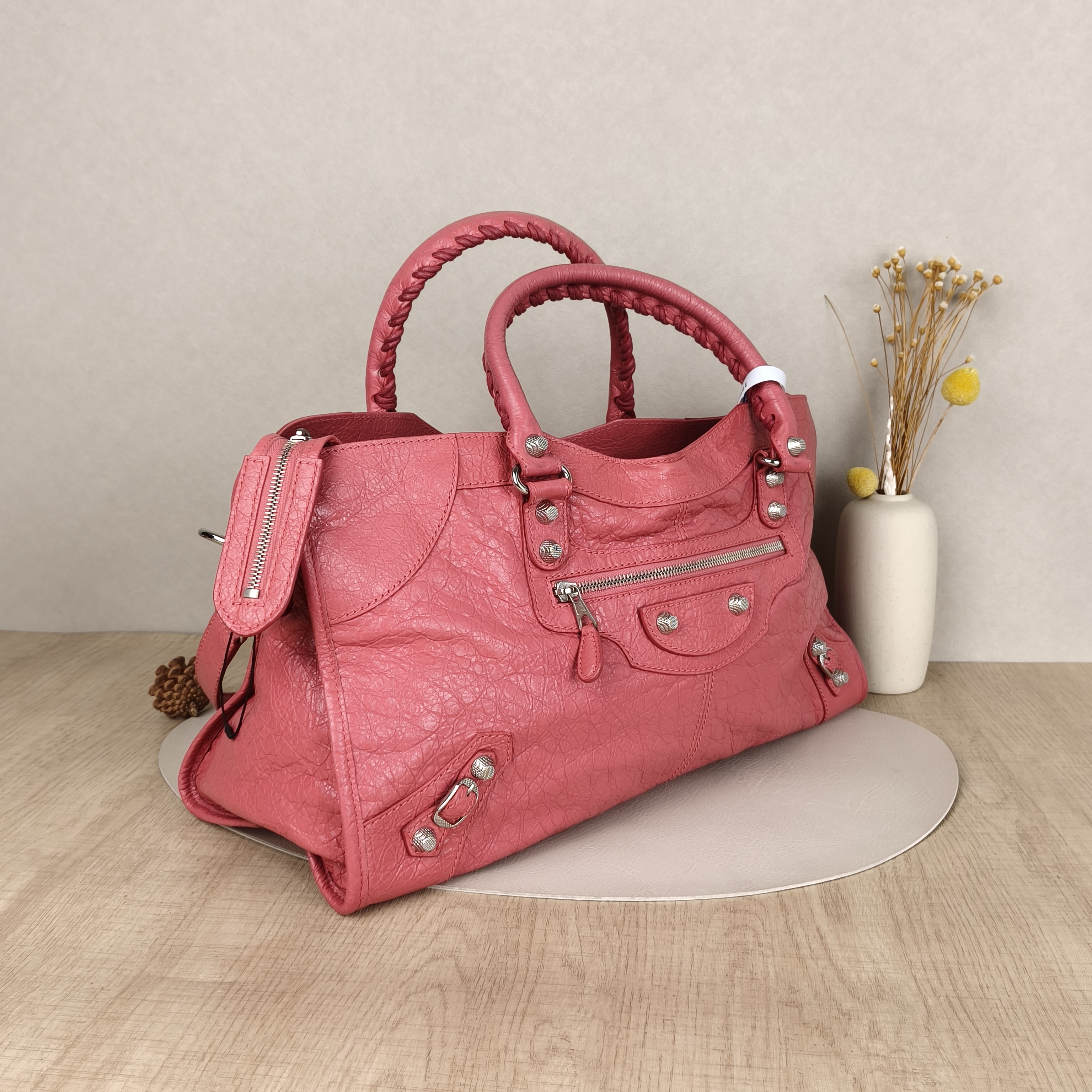 BALENCIAGA Shoulder Bag Pink Lambskin 42.5 × 17 × 21.5 cm — cover view 8 of 8