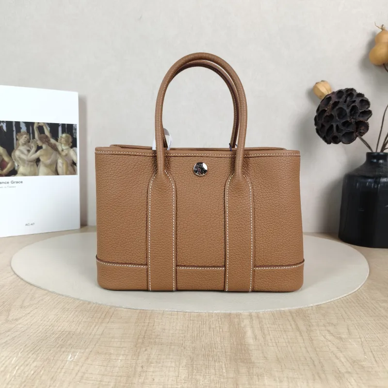Hermès Top Handle Bag Neo Garden 23 Mini Negonda Calfskin Mini 23 × 10 × 16 cm W — cover view 5 of 6