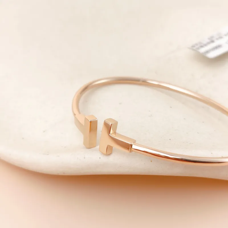 Tiffany&Co. Bangle T Collection T Rose Gold 18KR ose Gold One Size 16.5cm โ cover view 3 of 7