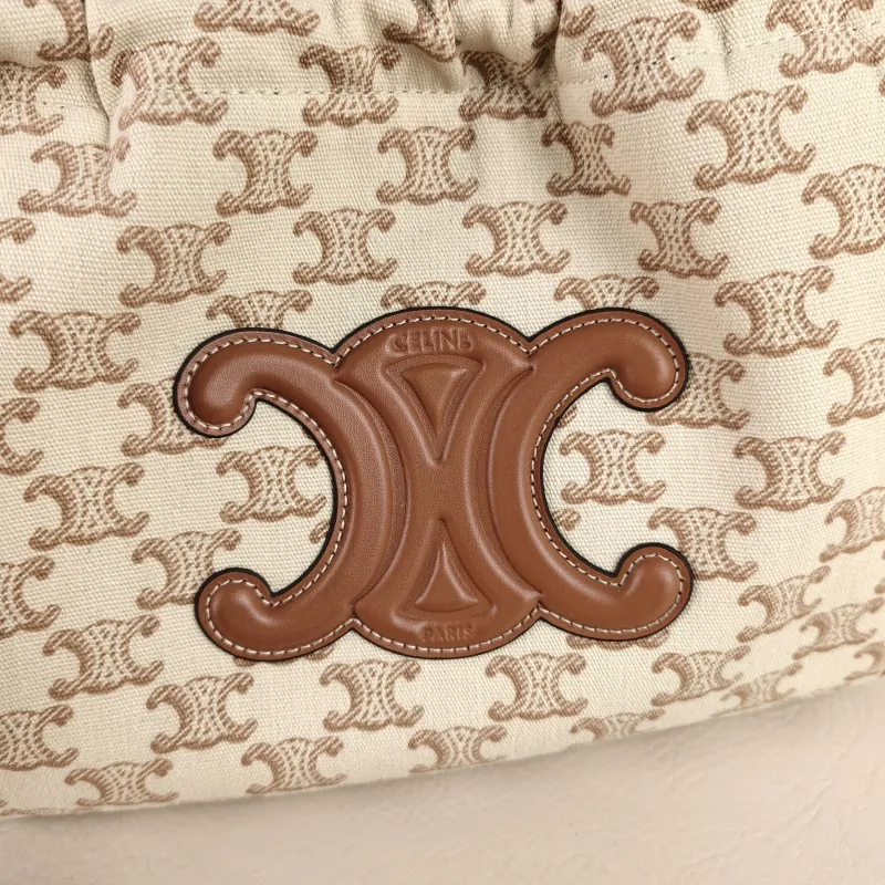 CELINE Top Handle Bag CABAS TRIOMPHE White PVC Small 22 × 15 × 17 cm — detail view 4 of 10