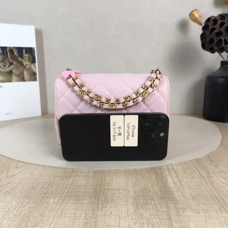 Chanel Crossbody Bag Pink Grained Calfskinmini18 × 6 × 13 cm — cover view 5 of 6