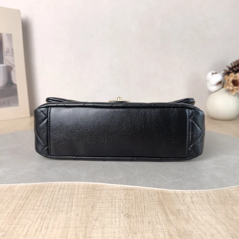 Chanel Shoulder Bag Editioncf Black Lambskin One Size 24 × 7 × 14.5 cm — cover view 4 of 5