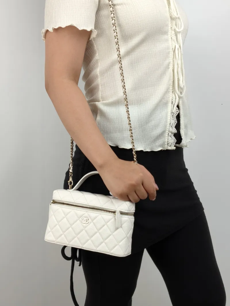 Chanel Crossbody Bag lp Box Bag Top Handle Crossbody Bag White Grained Calfskin 19.5 × 5 × 11 cm — on-model view 3 of 3