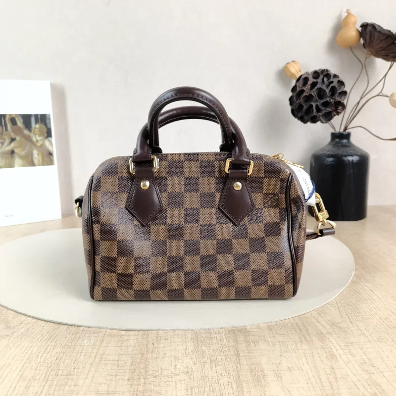 Louis Vuitton Crossbody Bag Speedy20 Shoulder Strap PVC Small20.5 × 12 × 13.5 cm — cover view 2 of 5