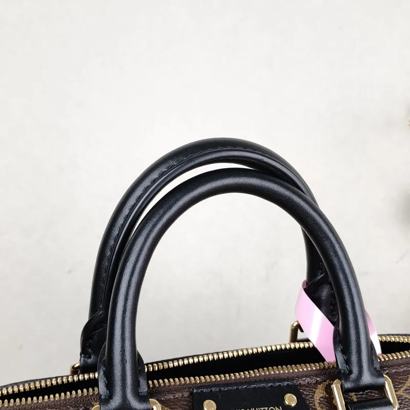 Louis Vuitton Shoulder Bag Speedy Trunk Monogram PVC One Size 27 × 15 × 20 cm — detail view 13 of 14