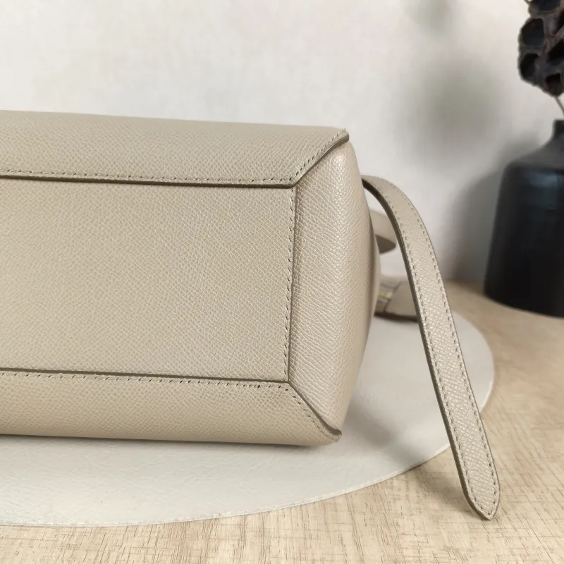 CELINE Shoulder Bag Belt Micro Calfskin Medium24 × 13 × 20 cm — detail view 3 of 13