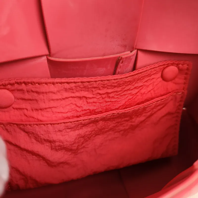 Bottega Veneta Crossbody Bag Cassette Woven Pink PV Cmini15 × 6 × 11 cm — detail view 11 of 11