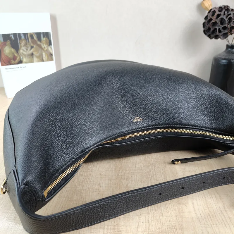 CELINE Shoulder Bag LULU hobo Black Calfskin Large 38 × 8 × 42 cm — detail view 3 of 11