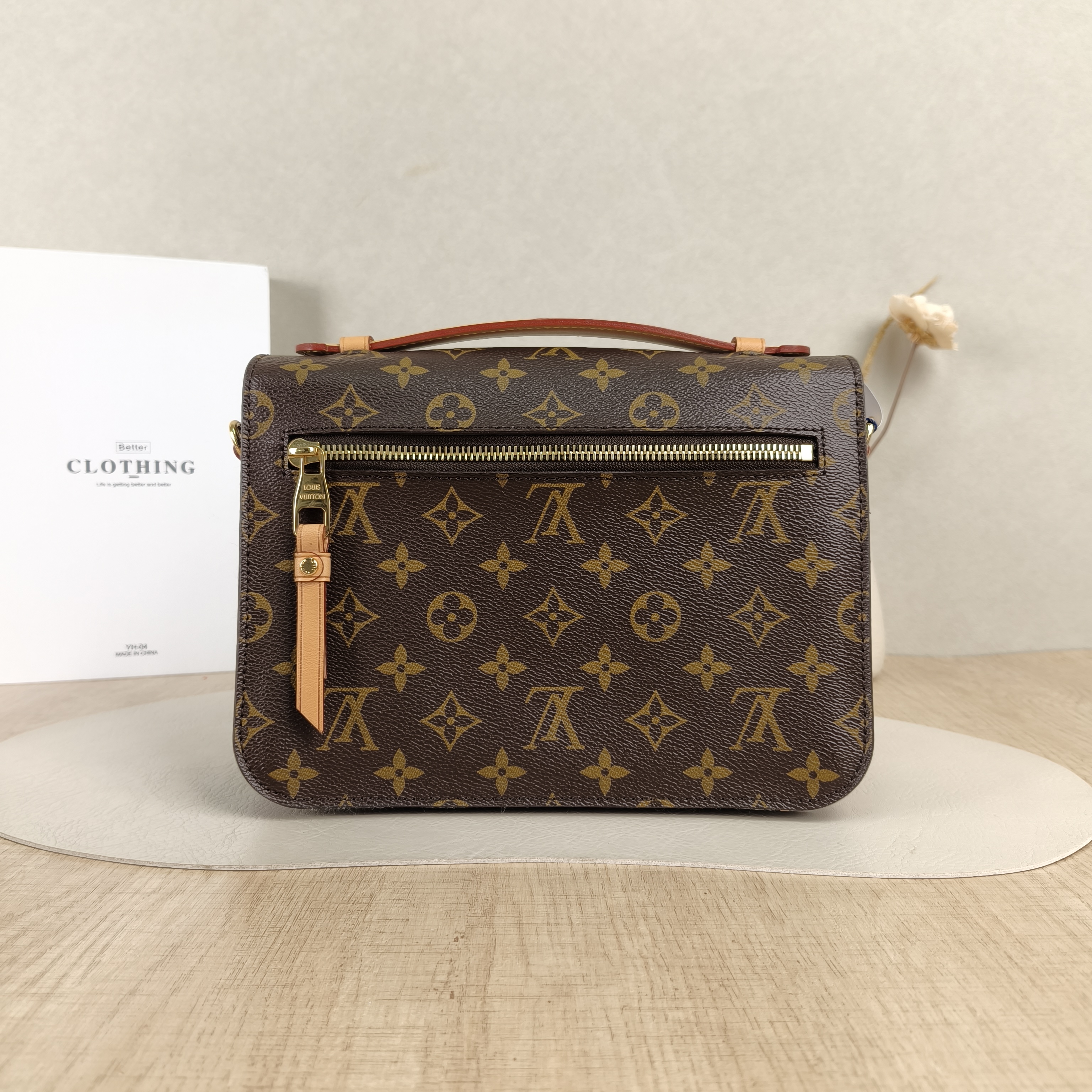 Louis Vuitton Crossbody Bag Pochette Métis Monogram PVC25 × 7 × 19 cm — cover view 4 of 5